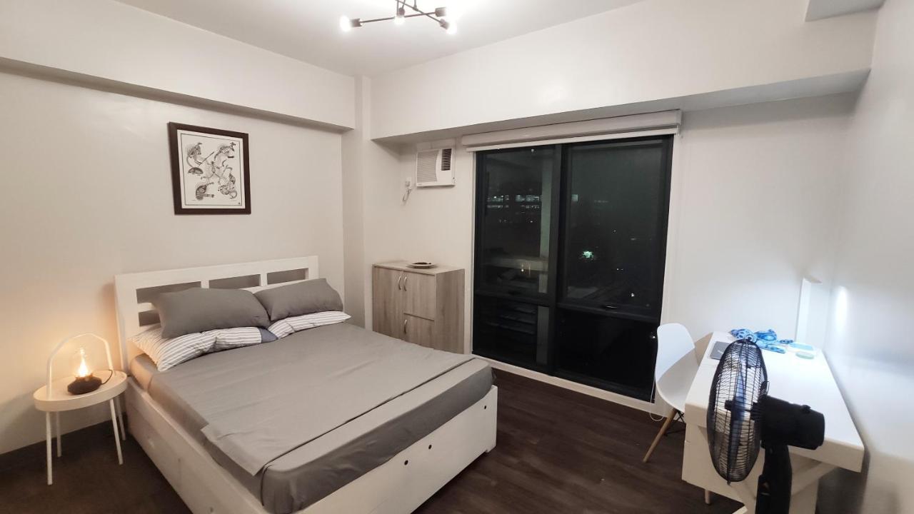 Resort Living Condominium Unit In Metro Manila Bagian luar foto