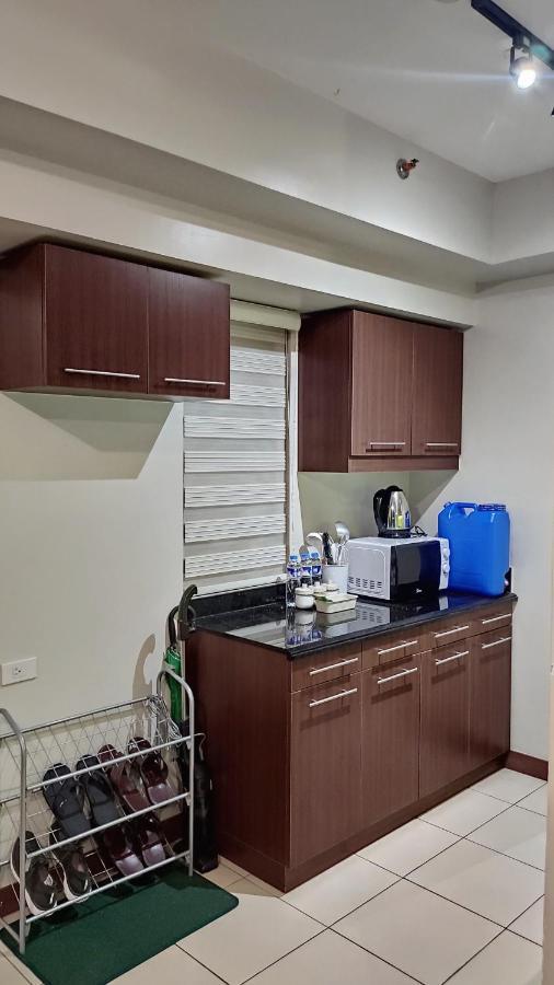 Resort Living Condominium Unit In Metro Manila Bagian luar foto