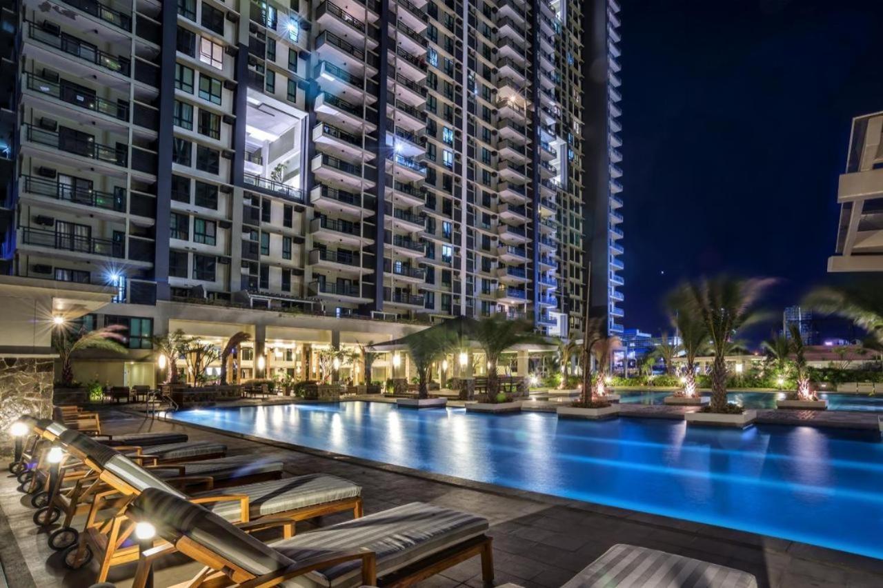 Resort Living Condominium Unit In Metro Manila Bagian luar foto